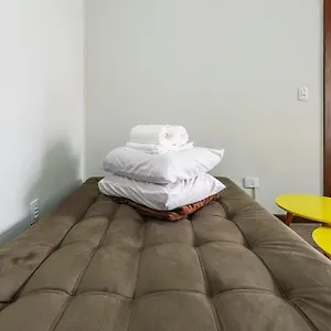  Apartamento Apto C/ Varanda 400m Do Mar Vista Bc Rft505